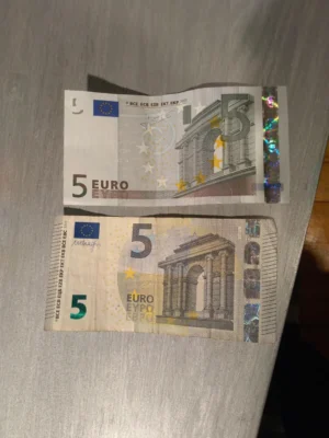 BUY FAKE €5 Euro BILLS THAT LOOKS REAL - REALISTIC & UNDETECTABLE COUNTERFEIT MONEY